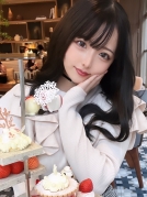みい