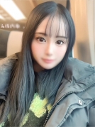 あみな